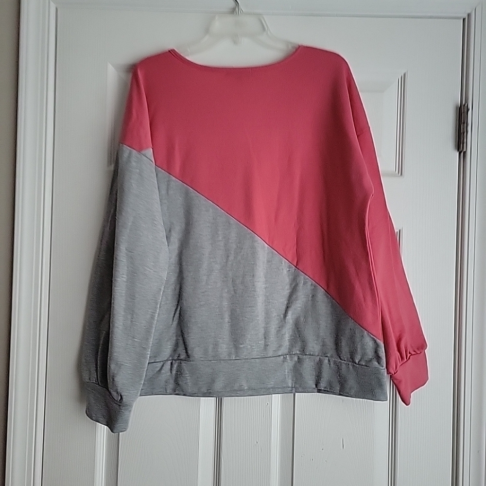 Steve Madden and Lightweight Sweatshirt - Picture 6 of 11